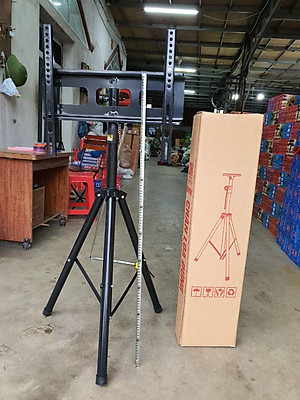 Giá treo Tivi 3 Chân Đứng, Kệ Đỡ Tivi 3 Chân Chắc Chắn, Xoay 360(Hàng Chính Hãng) 