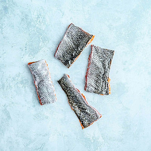 HCM - Da cá hồi tươi 1 kg/Fresh Salmon Skin