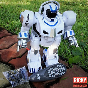ROBOT LẬP TRÌNH điều khiển từ xa thông minh -Biến hình, Bước đi, nói chuyện như thật - Cảm Ứng Vân Tay