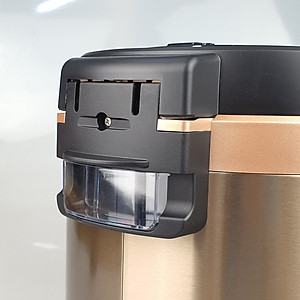 Nồi cơm điện lồng niêu dày 5 lớp Osako-nồi đẹp cơm ngon, công suất 700W, mâm nhiệt cong, dung tích 1.8L, màu ngẫu nhiên-hàng chính hãng