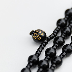 Vòng chuỗi hạt đeo tay phong thủy cho nam nữ đá Obsidian phát lộc VT0009 - phát tài