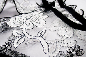  Quần lót nữ xẻ đáy quốn hút - Màu xanh biển