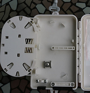 Hộp phối quang 4 sợi ngoài trời 04FO OUT - Hàng Nhập khẩu