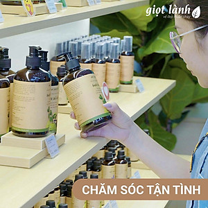 Dầu gội bồ kết - bưởi, dầu gội thảo dược thuần chay hỗ trợ kích mọc tóc Giọt Lành 500ml