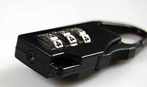 Combo 2 ổ khóa vali , balo chữ thập - Hàng chính hãng 