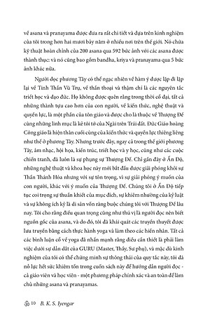 YOGA SOI SÁNG: Thánh Kinh Của Yoga Hiện Đại - Những Triết Ký Và Hướng Dẫn Thực Hành Bởi Bậc Thầy B. K. S. Iyengar