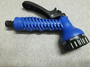 Đầu Vòi Tăng Áp Lực Nước 7 Chế Độ Rửa Xe , Tưới Cây Sân Vườn .. - PaKaSa