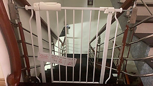 Thanh chắn cửa/ cầu thang Umoo Không cần Khoan đục, hàng nhập khẩu chính hãng, an toàn cho Bé