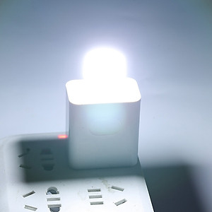 Đèn Led Mini Cổng Sạc Usb Siêu Sáng Nhỏ Gọn Tiện Lợi Cho Việc Đọc Sách, Học Tập Buổi Tối - Đèn Ngủ Bảo Vệ Mắt Tiết Kiệm Điện