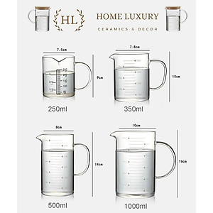 Cốc thủy tinh chia vạch có quai nắp gỗ, ca thủy tinh chia dung tích