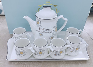 BỘ ẤM CHÉN KÈM KHAY SỨ CAMELIA PHA TRÀ CÀ PHÊ MÀU TRẮNG HỌA TIẾT HOA CÚC XINH XẮN - ANTH408