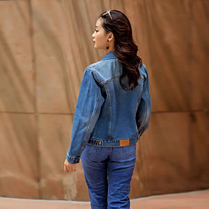 Áo Khoác Jean Nữ Trơn Màu Xanh Đậm Nhạt Aaa Jeans