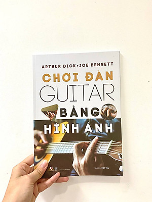 Sách - Chơi Đàn Guitar Bằng Hình Ảnh