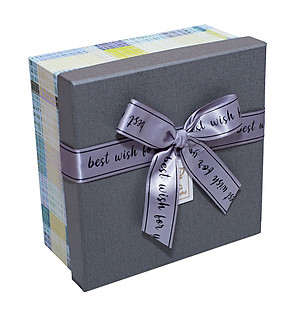 Hộp Quà Vuông V027 Phượng Hoàng 16 x 16 x 8 cm - Giao mẫu ngẫu nhiên