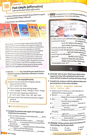 Sách Solutions (3E) Pre-Intermediate Student's Book