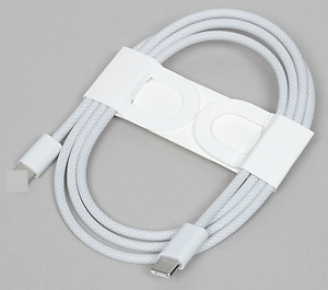 Cáp sạc 2 đầu Type C cho iPhone 15 C18A bọc dù cao cấp, sạc nhanh, độ dài 1 mét ( hàng chính hãng)