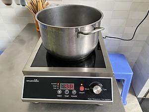 Bếp điện từ đơn công nghiệp KL671