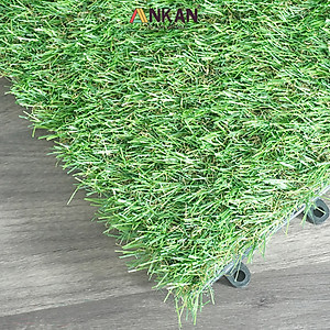 Vỉ Cỏ Nhân Tạo Thương Hiệu ANKAN, Kết Hợp Với Vỉ Gỗ Lót Sàn Để Lót Ban Công, Sân Vườn, Phòng Tập Gym, Khu Resort, Cỏ Nhân Tạo Loại Tốt, An Toàn Cho Trẻ Nhỏ, Hàng Xuất Khẩu