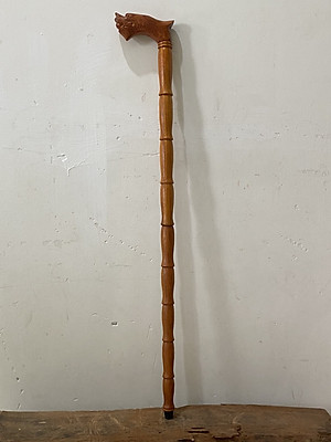 Gậy batoong bằng gỗ hương chống trơn trượt cho người già