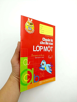 Sách Chuẩn Bị Cho Bé Vào Lớp Một - Làm Quen Với Chữ Cái (Tập 1)