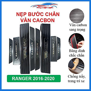 Bộ nẹp bước chân trong ngoài vân Cacbon xe Ranger 2016-2017-2018-2019-2020 chống trầy làm đẹp ô tô