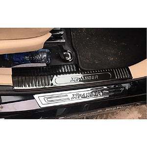 Bộ 8 ốp bậc trong ngoài dành cho xe Xpander 2018 2019 2020 mẫu titan