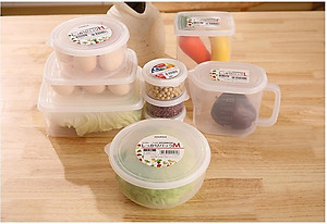 Hộp nhựa cao cấp bảo quản thực phẩm hình chữ nhật 830ml - Hàng nội địa Nhật