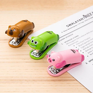  Dập ghim mini #10 Deli - 12 trang, gấu nâu, lợn hồng, cá sấu xanh - 1 cái - E0452