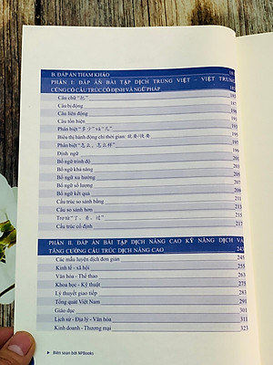 Combo 2 sách: 999 bức thư viết cho tương lai + Bài tập luyện dịch tiếng Trung Ứng Dụng (Sơ – Trung cấp, giao tiếp HSK) (Trung – Pinyin – Việt, có đáp án) + DVD quà tặng