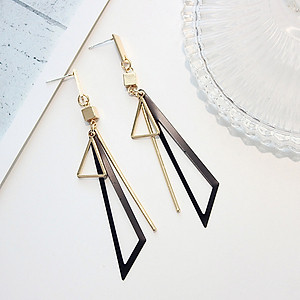 Bông tai nữ hình khối tam giác kép trẻ trung năng động