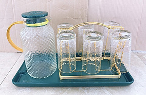 BỘ KHAY SỨ XANH CỔ VỊT, BÌNH ĐỰNG NƯỚC KALANDI KÈM 6  LY THỦY TINH DÁNG CAO, GIÁ TREO CỐC - ANTH253