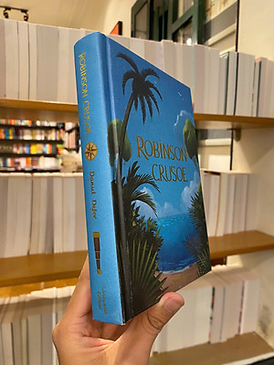 Sách - Robinson Crusoe by Daniel Defoe | Classic Literature / Ngoại văn Nhập khẩu - Bìa cứng