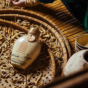Nước mắm Tĩn cá cơm than nhãn xưa 41N ( tĩn gốm 500ml) sánh đặc thịt cá, không chất bảo quản