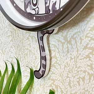 Đồng hồ Rhythm CMP556NR06 – KT 33.0 x 44.0 x 6.8cm. 1.0Kg. Vỏ nhựa. Dùng PIN.