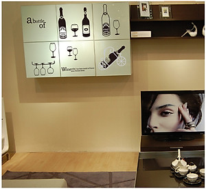 Decal dán tường (A bottle of wine) AmyShop DKN102 ( 70 x 150 cm)