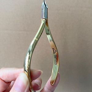 Combo Kìm Lấy Khóe Mũi Dài Nhọn 1.5cm + Kềm Nhặt cắt Da Bán Nguyệt Mạ Vàng - Dụng Cụ Chăm Sóc Nail Chuyên Nghiệp Chà Gót Chân