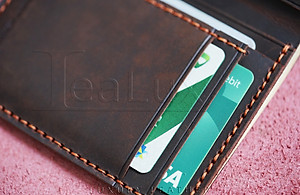 Ví Đứng Da Sáp Đựng Giấy Tờ Cũ Handmade Lealux The Stand Wallet