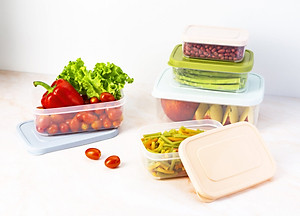 Hộp Đựng Thực Phẩm Chữ Nhật Nhiều Cỡ Có Nắp Sản Xuất Theo Tiêu Chuẩn Nhật Bản Inochi ( Tặng kèm khăn lau đa năng pakasa ) - Hàng Chính Hãng ( Giao màu ngẫu nhiên)