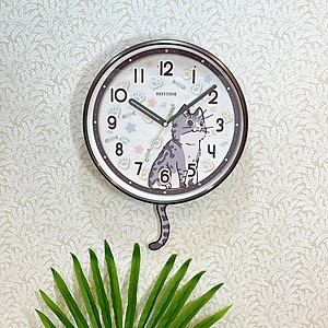 Đồng hồ Rhythm CMP556NR06 – KT 33.0 x 44.0 x 6.8cm. 1.0Kg. Vỏ nhựa. Dùng PIN.