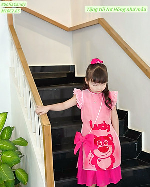 Áo dài tết cho bé gái mẫu Gấu dâu Lotso từ 12-35kg hàng thiết kế cao cấp kèm nơ đeo chéo