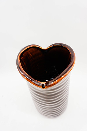 Bình Hoa Lá Chuối Miệng Tim