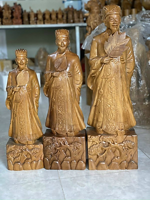 Tượng khổng minh (gia cát lượng ) bằng gỗ bách xanh thơm nức kt cao 20