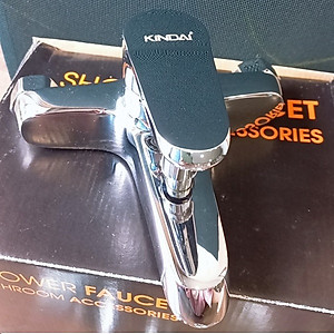 Bộ sen tắm nóng lạnh Valenza 1404 chất liệu đồng mạ crom kèm đầy đủ bát sen tắm tăng áp, dây sen tắm inox, cài sen, chân sen-Nước chảy mạnh