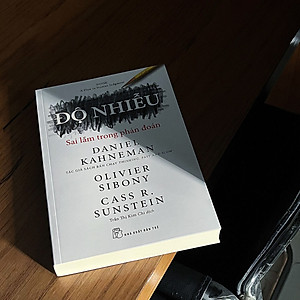 Sách Độ nhiễu: Sai lầm trong phán đoán