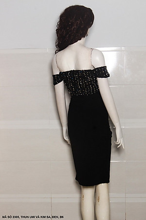 ĐẦM ÔM TRỄ VAI KẾT ĐÁ