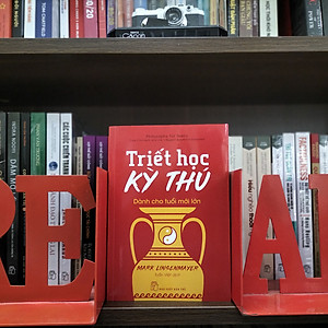 Sách Triết học kỳ thú dành cho tuổi mới lớn