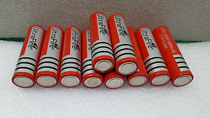 Pin sạc 4.2V 18650 đầu lồi,dung lượng 6800mAh dùng cho Sạc Dự Phòng, Đèn Pin, Micro Karaoke, Quạt Mini, Đồ Chơi, Cell Laptop, Đèn Pin, Mic, Đèn Laze và các thiết bị điện tử khác - Hàng chính hãng