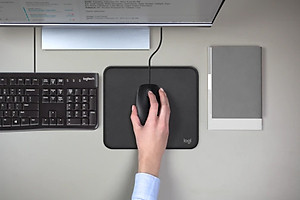 Chuột Có Dây Logitech B100 - Hàng Chính Hãng