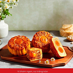 [HSD: 24/10/2025] Hộp 4 Bánh Trung Thu Givral Sum Vầy 4 (200gr)