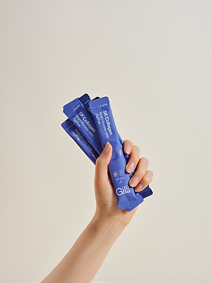 NƯỚC UỐNG COLLAGEN GILAA SIÊU PHÂN TỬ 300DA KẾT HỢP SAFFRON TRẺ HÓA TRẮNG KHỎE DA (20g x 15 gói)